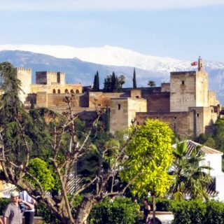 Stadtburg Alhambra Granada 2021 | Erlebnisrundreisen.de