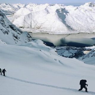 Norwegen - Skitouren auf den Lofoten Gruppenreise 2020/2021 Lofoten