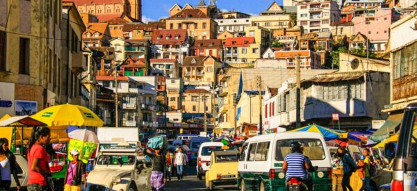 Buntes Treiben in Antananarivo