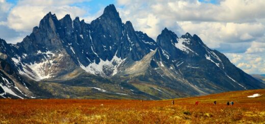 Gipfel der Tombstone Range 2021 | Erlebnisrundreisen.de