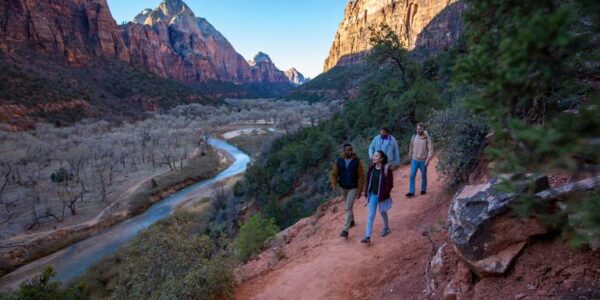 Adventure-Trip-USA-Road-Trip-Yosemite-Canyons-Camping