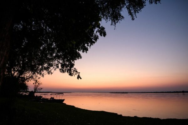 Kurz vor Sonnenaufgang am Sambesi, Lower Zambezi National Park