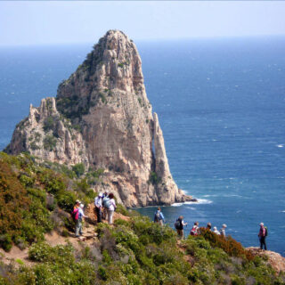 Felsnadel Pedra Longa Ostküste Sardinien - Beate Goj