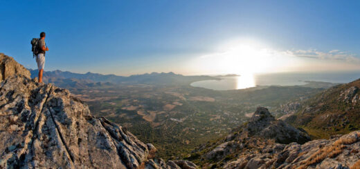 Blick auf die Bucht von Calvi - Atout France - © Atout France