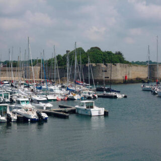 Yachthafen und Ville Close von Concarneau - Ingrid Preuschoff