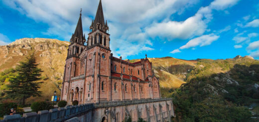 Basilika von Covadonga - Dennis Gowitzke