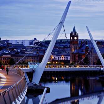 Nordirland Acht Tage durch Nordirland: Boomtown Belfast