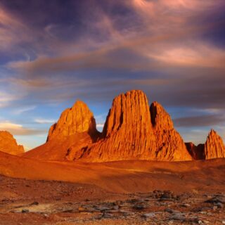Algerien - Hoggar-Gebirge - Basaltsäulen am Assekrem 2021 | Erlebnisrundreisen.de