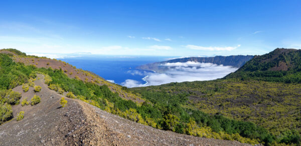 Blick über das Golfo-Tal - Robert Schneider - © Robert Schneider / Adobe.com