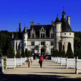 Loire deutschsprachig gefuehrte Gruppenreise 2025 | Tinta Tours Erlebnisreisen