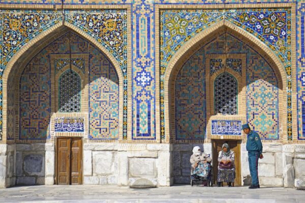 Samarkand Registan Innenhof