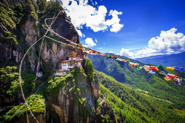 Rundreise Bhutan: Höhepunkte 2026 | Erlebnisrundreisen.de