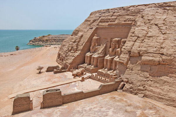 Aerial,View,Over,Exterior,Entrance,To,Ancient,Egyptian,Temple,Of