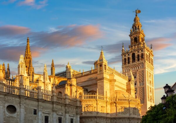 Seville,Cathedral,With,Giralda,Tower,,Spain
