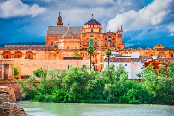 Gruppenreise Kastilien, Extremadura & Andalusien: Höhepunkte 2026 | Erlebnisrundreisen.de