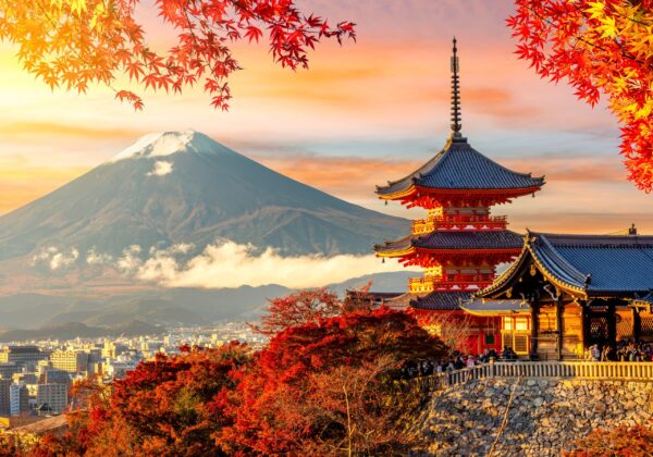 Rundreise Japan: Höhepunkte - komfortabler unterwegs 2026 | Erlebnisrundreisen.de