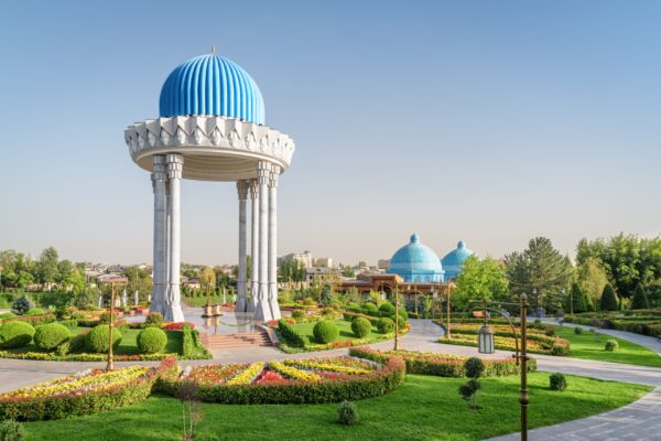 Awesome,View,Of,Scenic,Rotunda,At,The,Memorial,Shakhidlar,Hotirasi