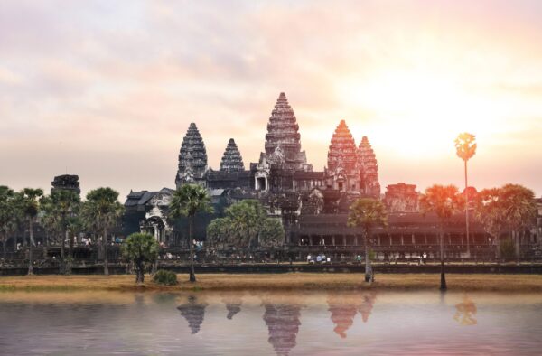 Rundreise Vietnam & Kambodscha: Höhepunkte 2026 | Erlebnisrundreisen.de