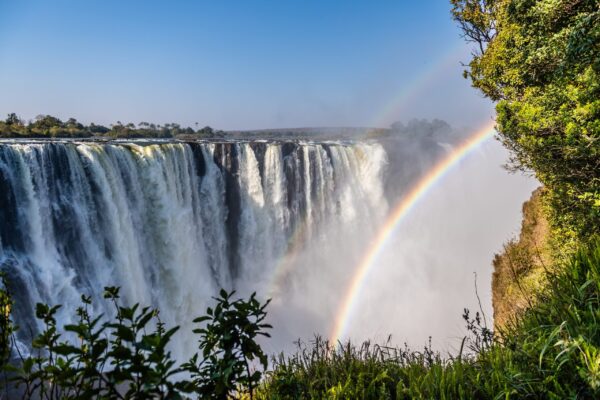 Rundreise Südafrika & Botswana: Höhepunkte mit Victoriafällen 2026 | Erlebnisrundreisen.de