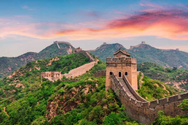 The,Great,Wall,Of,China,At,Sunset,With,Beautiful,Sky