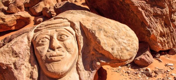 Felszeichnungen im Wadi Rum