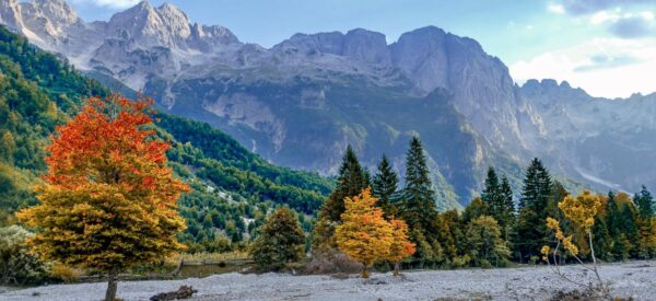 Herbstlandschaft in Albanien