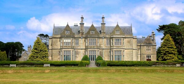 Muckross House