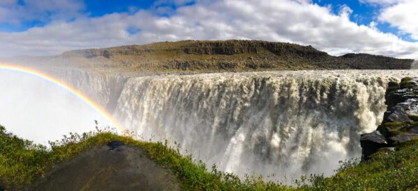 Die Wassermassen des Gullfoss