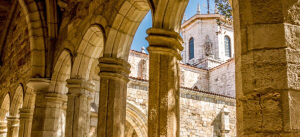 Kreuzgang an der Kathedrale in Santander