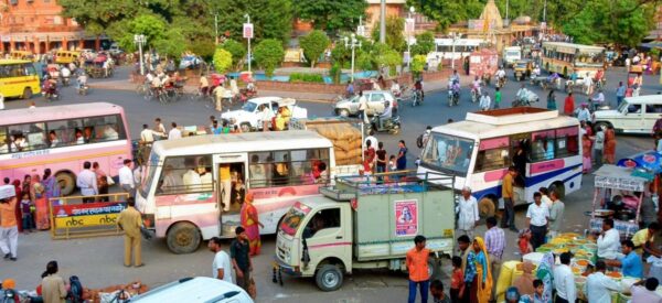 Lebendiges Treiben in Jaipur