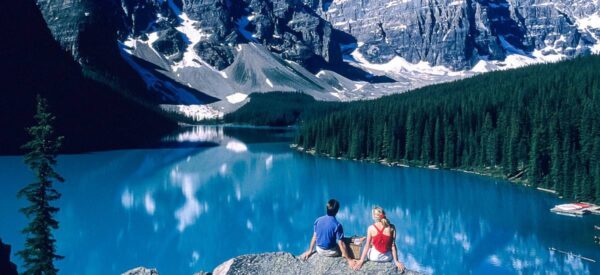 Aussicht am Lake Moraine im Banff-Nationalpark