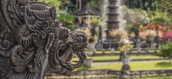 Wasserpalast,  Lempuyang-Tempel