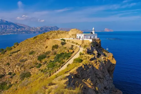 Der Leuchtturm von L'Albir - LianeM - © LianeM / Adobe.com - Erlebnisrundreisen.de