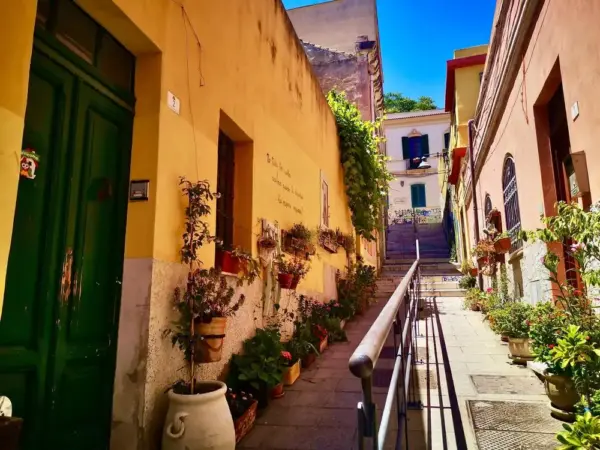 Viertel Villanova Cagliari - Alexandra Ade - Erlebnisrundreisen.de