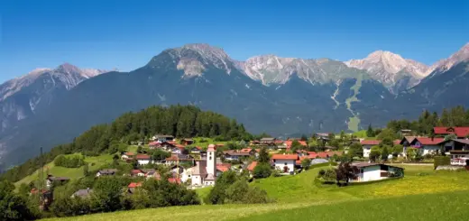 Blick auf Karrösten bei Imst - NN - Erlebnisrundreisen.de