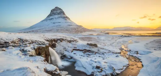 Kirkjufell - f11photo - f11photo /Adobe.com - Erlebnisrundreisen.de