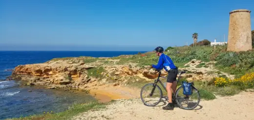 Küste nahe Marsala - Martin Müller/Natur Bike - Erlebnisrundreisen.de