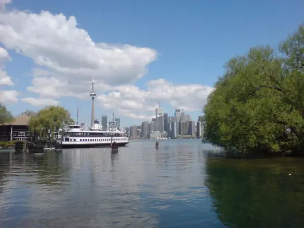 Blick von den Toronto Islands auf die City - Moritz Mohs - Erlebnisrundreisen.de