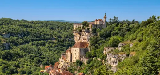 Blick auf Rocamadour - Rolf - © Rolf / Adobe.com - Erlebnisrundreisen.de