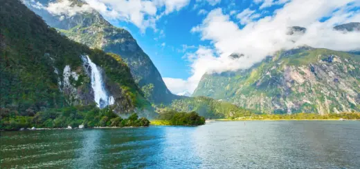 Milford Sound - A. Karnholz - A. Karnholz /Adobe.com - Erlebnisrundreisen.de