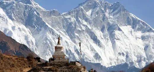 In der Nähe von Namche Bazar - Daniel Prudek - © Daniel Prudek / Adobe.com - Erlebnisrundreisen.de