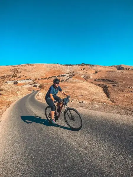 Radtour am Toten Meer - Raphaela Fritsch - Erlebnisrundreisen.de