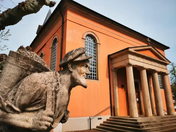Winzerskulptur in Bad Dürkheim - Peter Bartel - Erlebnisrundreisen.de