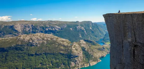 Blick auf den Preikestolen - dtatiana - © dtatiana / Adobe.com - Erlebnisrundreisen.de