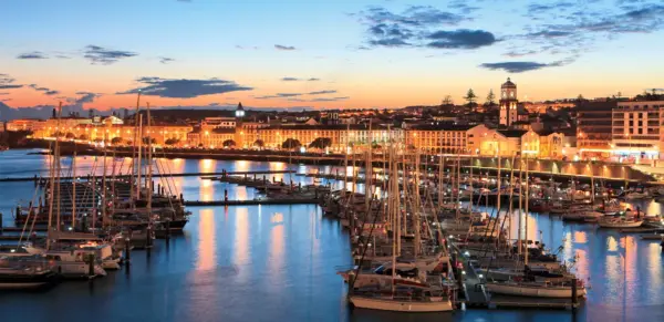 Die Marina von Ponta Delgada - Gustav / Associação Turismo dos Açores (ATA) - © Gustav / ATA - Erlebnisrundreisen.de
