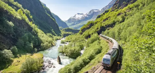 Im Tal von Flåm - Sverre_Hjornevik - norwaysbest.com / Sverre Hjørnevik