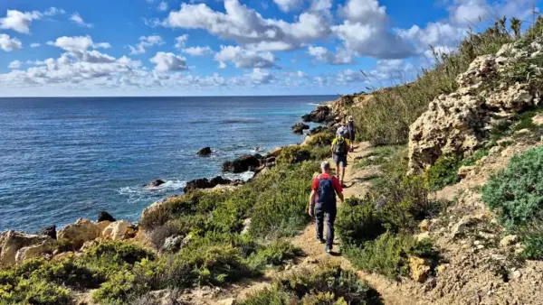 Wanderer nach Xlendi - Maxim Podobed - Erlebnisrundreisen.de