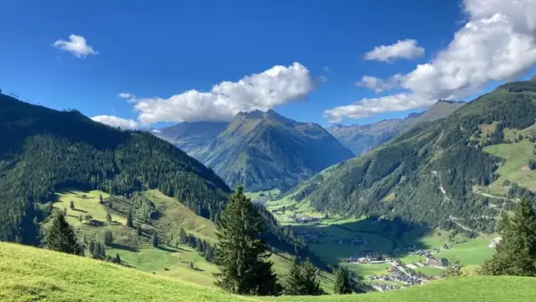 Karalm-Wanderung (fakultativ) - Stefanie Dütsch - Erlebnisrundreisen.de
