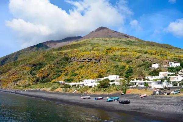Stromboli - Nicole Kuhn - Erlebnisrundreisen.de