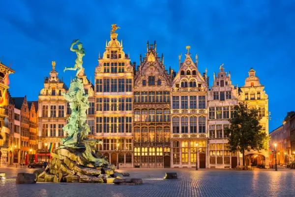 Grote Markt in Antwerpen - Mapics - © Mapics – stock.adobe.com - Erlebnisrundreisen.de
